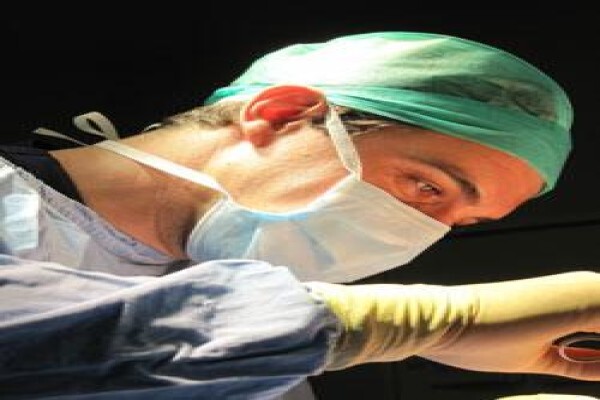 MEDICAL - JOHANNESBURG:Gabriel Doucas