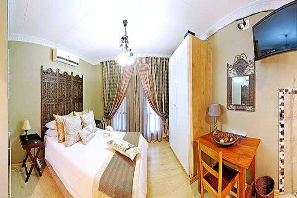 Lamon Guest House