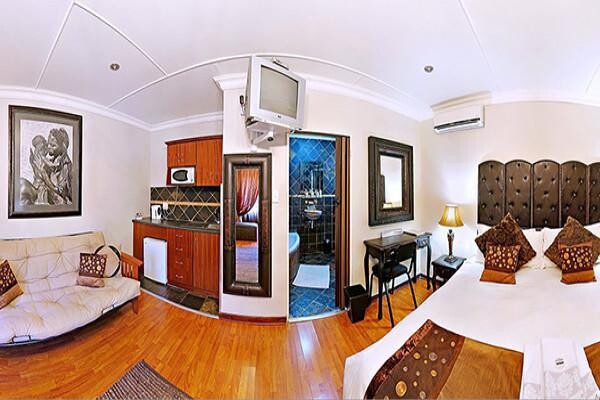 Lamon Guest House