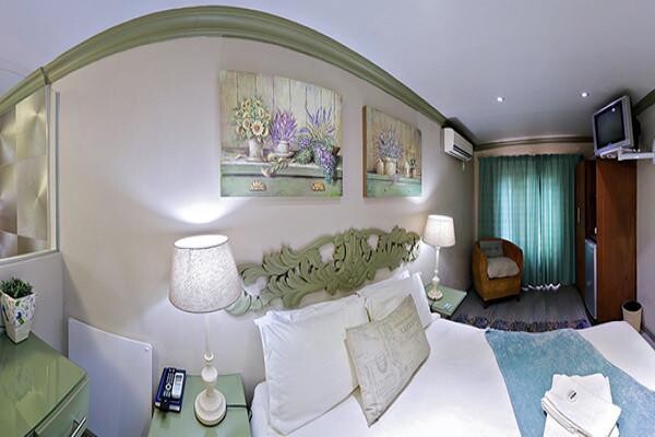 Lamon Guest House