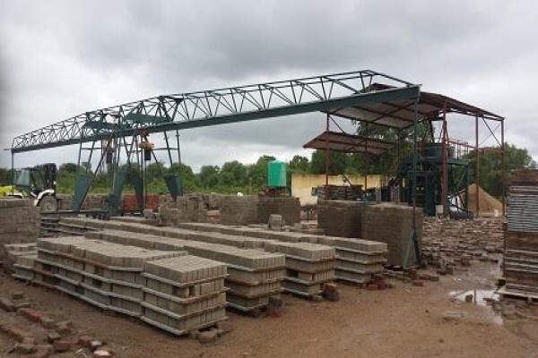 Vahlavi Bricks And Sand