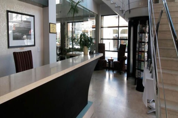 Urban Chic Hotel - Hotel In Cape Town