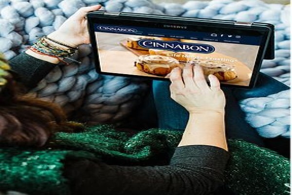 Cinnabon