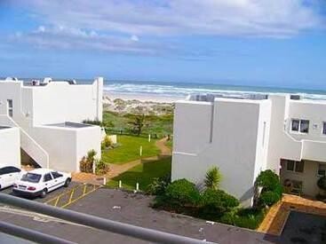 Melkbosch Gastehuis (Pty) Ltd