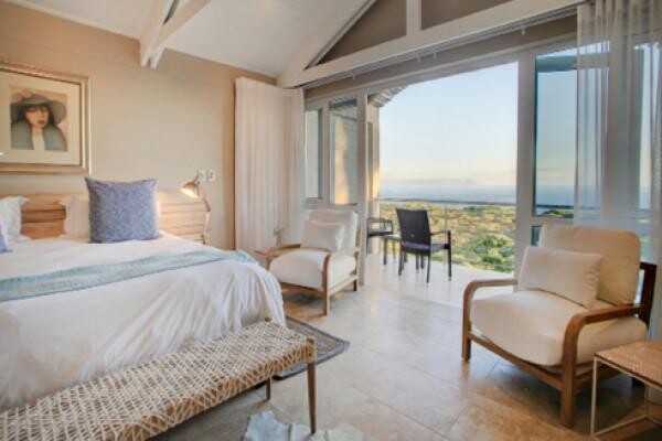 Abalone Lodge