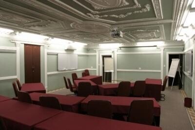 Caesars Guest House & Conference Centre