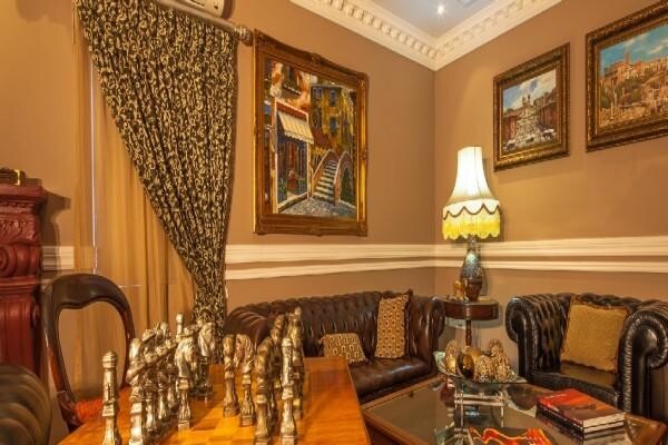 Caesars Guest House & Conference Centre