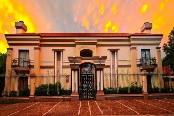 Caesars Guest House & Conference Centre