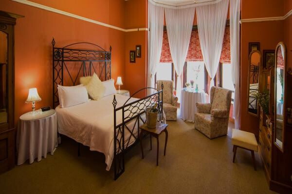 Mountain Manor Guest House