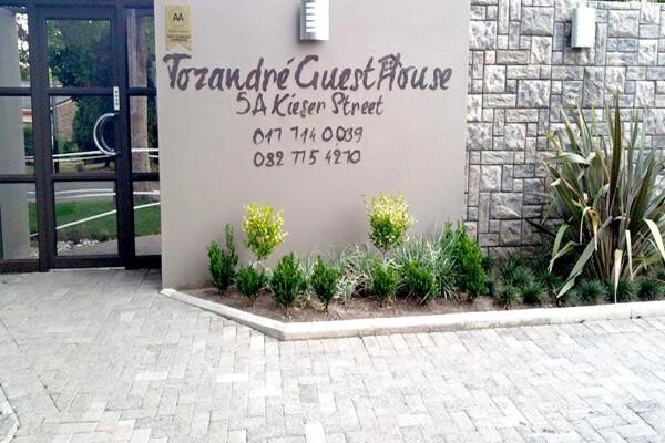 Tozandre Guest House