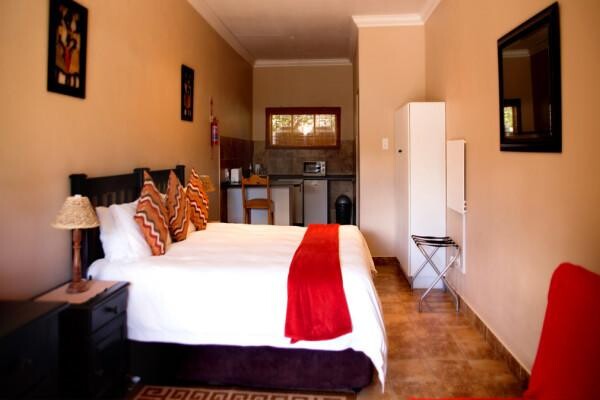 Tozandre Guest House