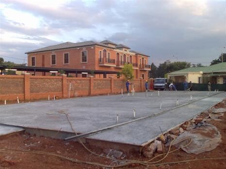 Chain Concrete Pumping And Construction