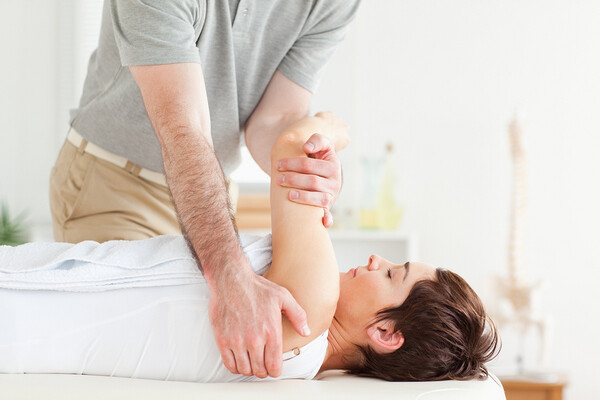 Chiropractors - Dr Sindi Ludik and Dr Michiel Opperman