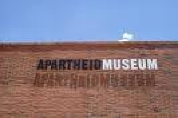 Gauteng Shuttles Tours and Charters
