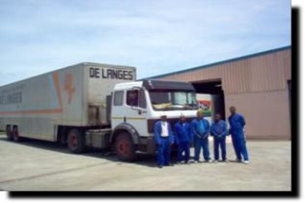 DE LANGES TRANSPORT