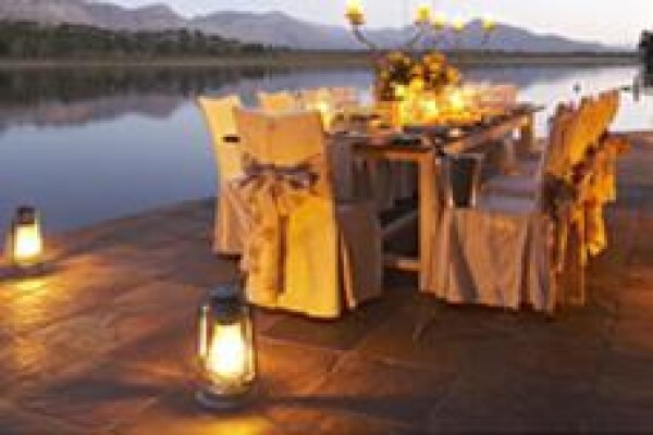 Sussi Safaris & Travel Services