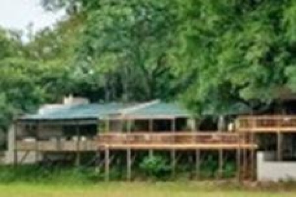 Sussi Safaris & Travel Services
