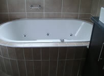 Royal bld tiling services