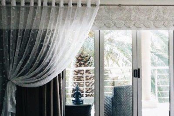 Renes Blinds and Curtains