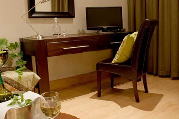 River Place Manor