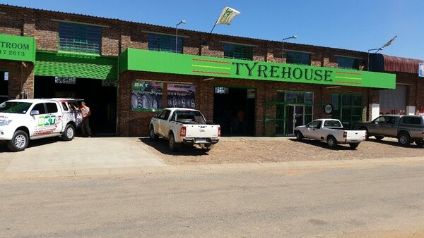 Tyrehouse 24/7 Breakdown Service
