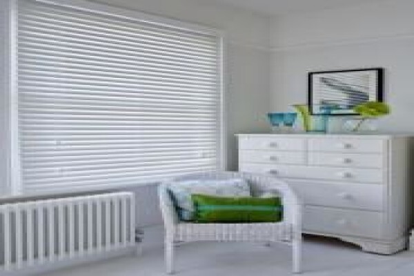 PE Blind Manufacturers