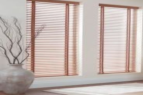 PE Blind Manufacturers