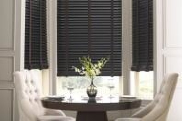 PE Blind Manufacturers