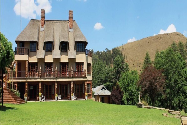 The Bend Country House & Nature Estate