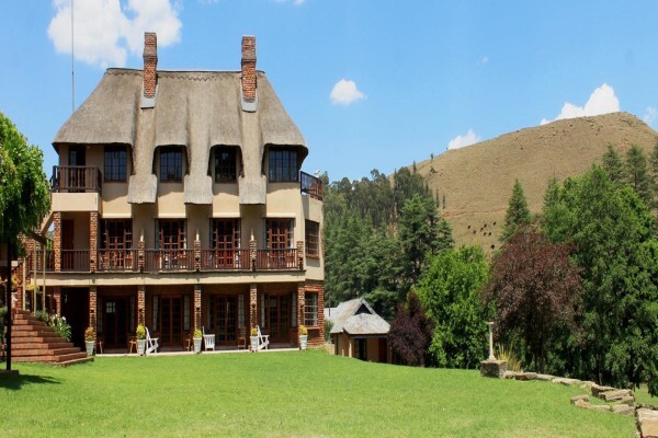 The Bend Country House & Nature Estate