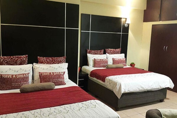 DURBAN BEACHFRONT SELF CATERING DELUXE APARTMENTS