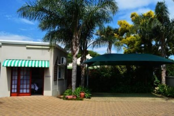 Brella Awnings & Carports