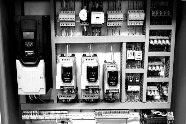 Invertek Drives SA CC