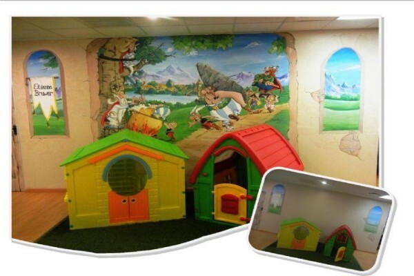 Mural Maniac Wall-Art