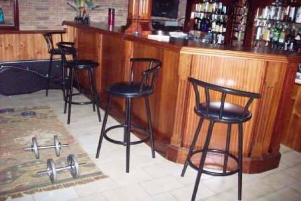 Dave Kinleyside Auctioneers & Appraisers