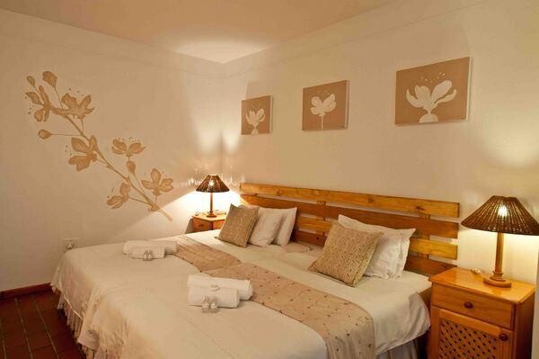 Woodpecker Inn