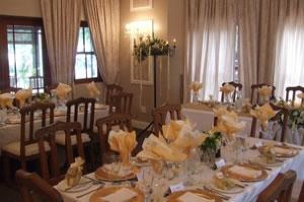 CLASS ROOM RESTAURANT