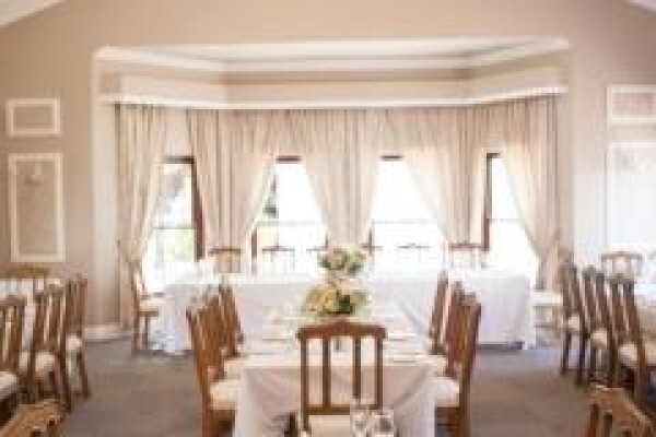 CLASS ROOM RESTAURANT