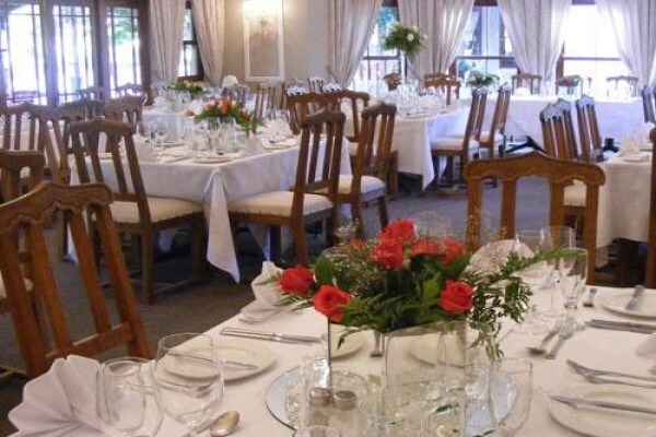 CLASS ROOM RESTAURANT