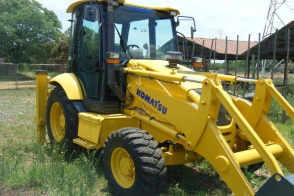 Mr TLB Excavation & Renovations CC