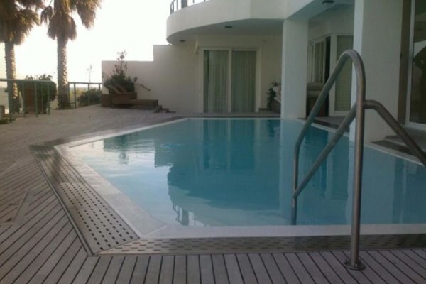 Mac D Designer Pools