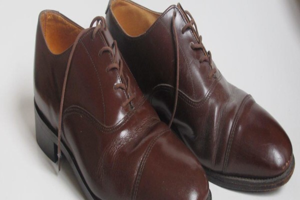 LEVINGERS DRY CLEANERS AND SHOE CLINIC (PTY) LTD