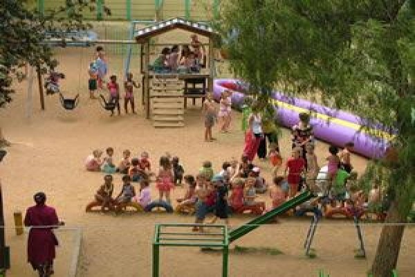 Bennie Boekwurm Educational Centre