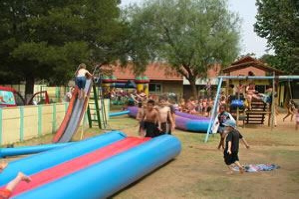 Bennie Boekwurm Educational Centre