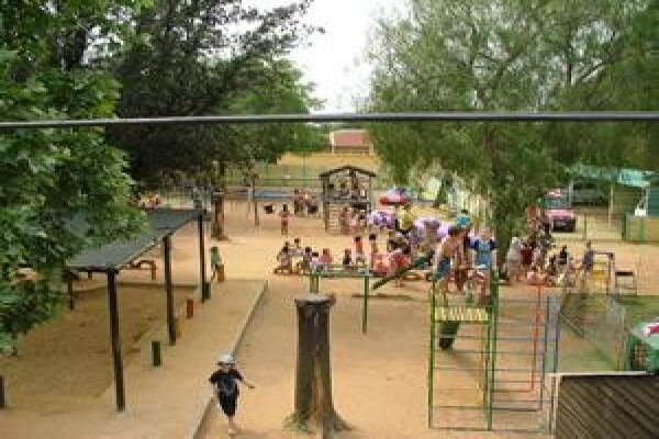 Bennie Boekwurm Educational Centre