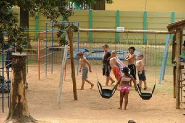 Bennie Boekwurm Educational Centre