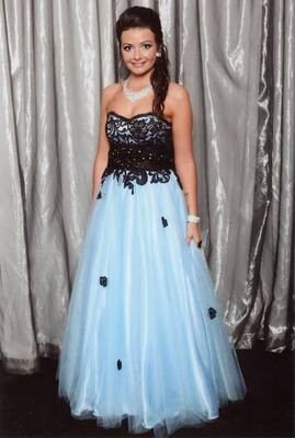 Simri Bridal Boutique CC