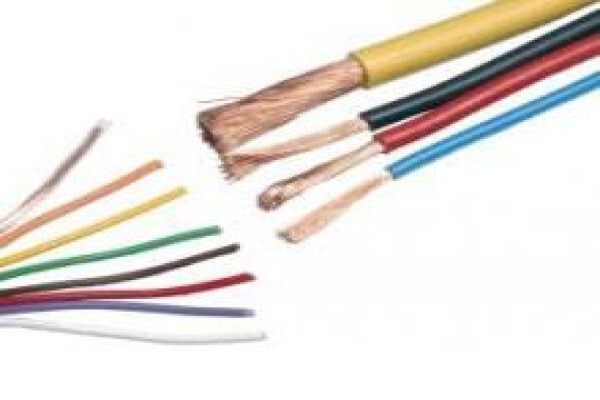 PLASTICOLORS (EDMS) BPK