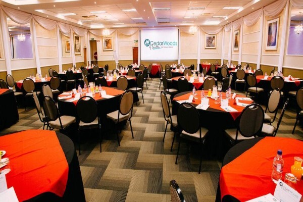 Cedar Park Hotel & Conference Centre