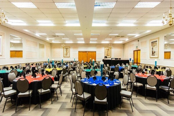 Cedar Park Hotel & Conference Centre